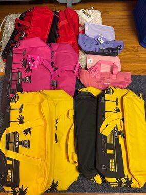 Trader Joe’s insulated tote bags (10 in total) such pretty colors!